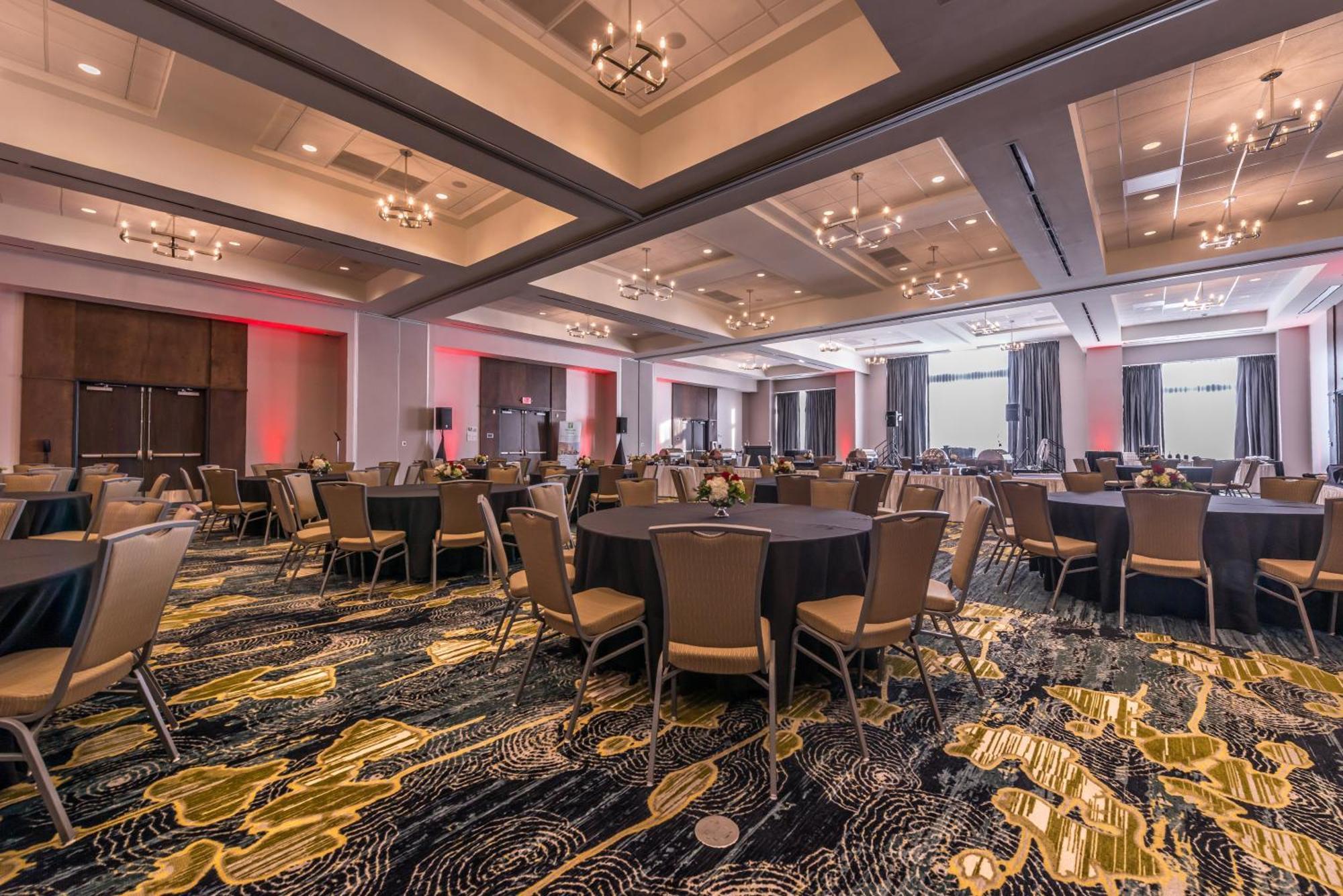 Holiday Inn Detroit Northwest - Livonia By Ihg Экстерьер фото