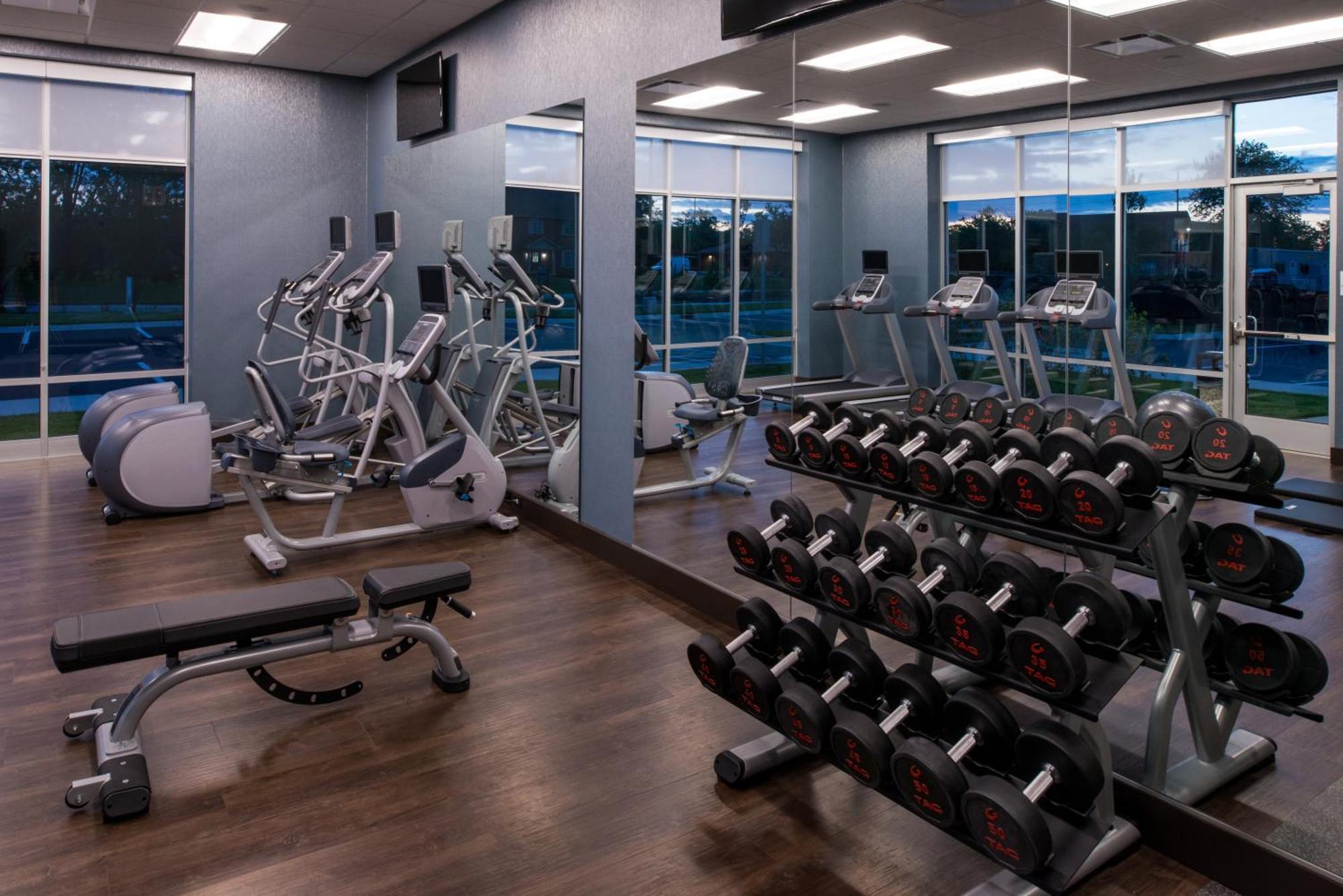 Holiday Inn Detroit Northwest - Livonia By Ihg Экстерьер фото